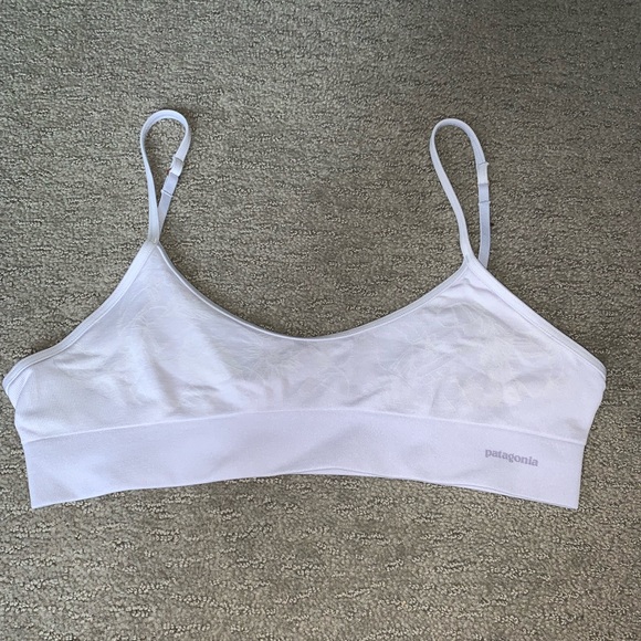 Patagonia Other - Light purple Patagonia sports bra in like new condition!